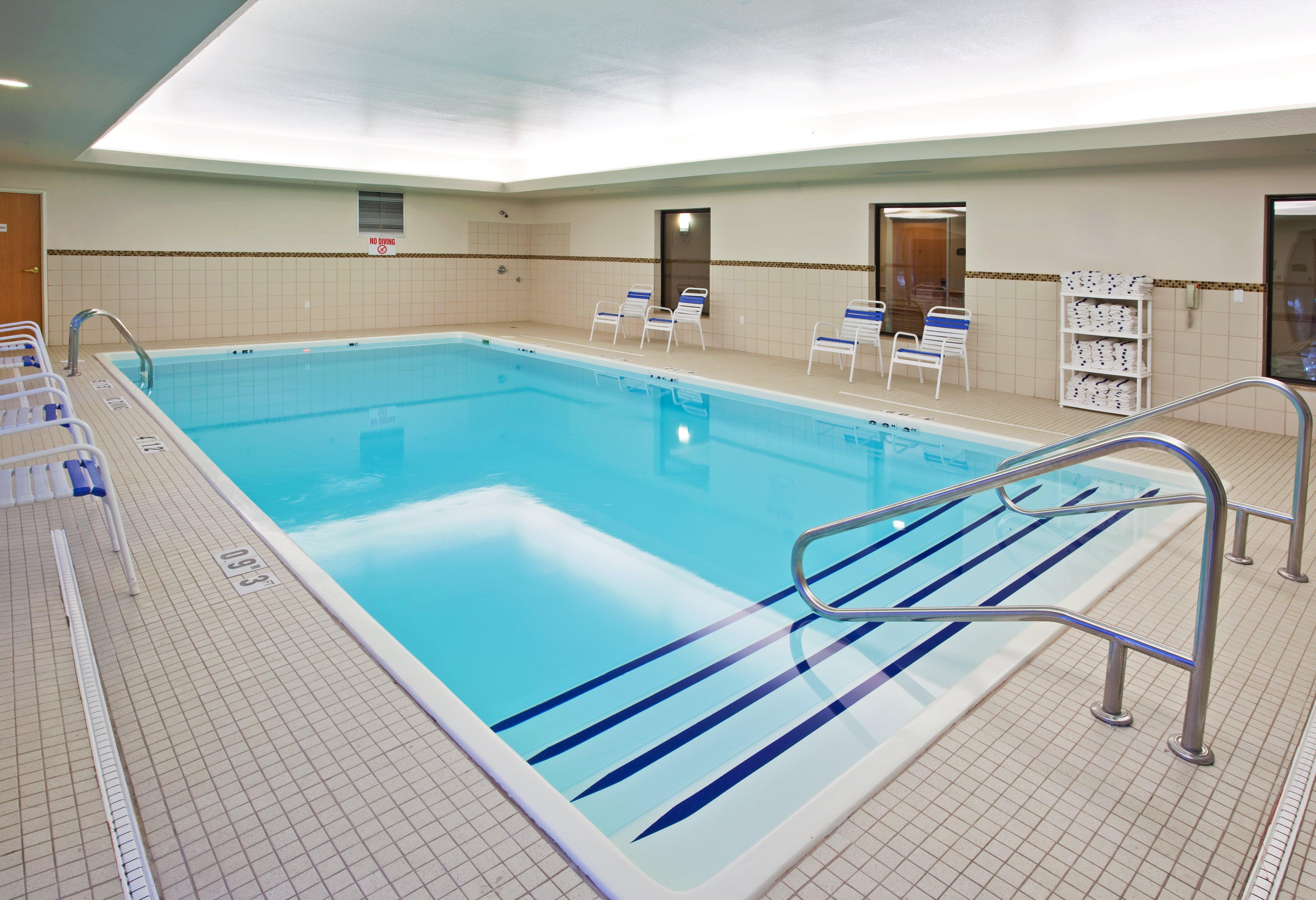 Holiday Inn Express Hotel & Suites Chesterfield - Selfridge Area By Ihg Екстер'єр фото