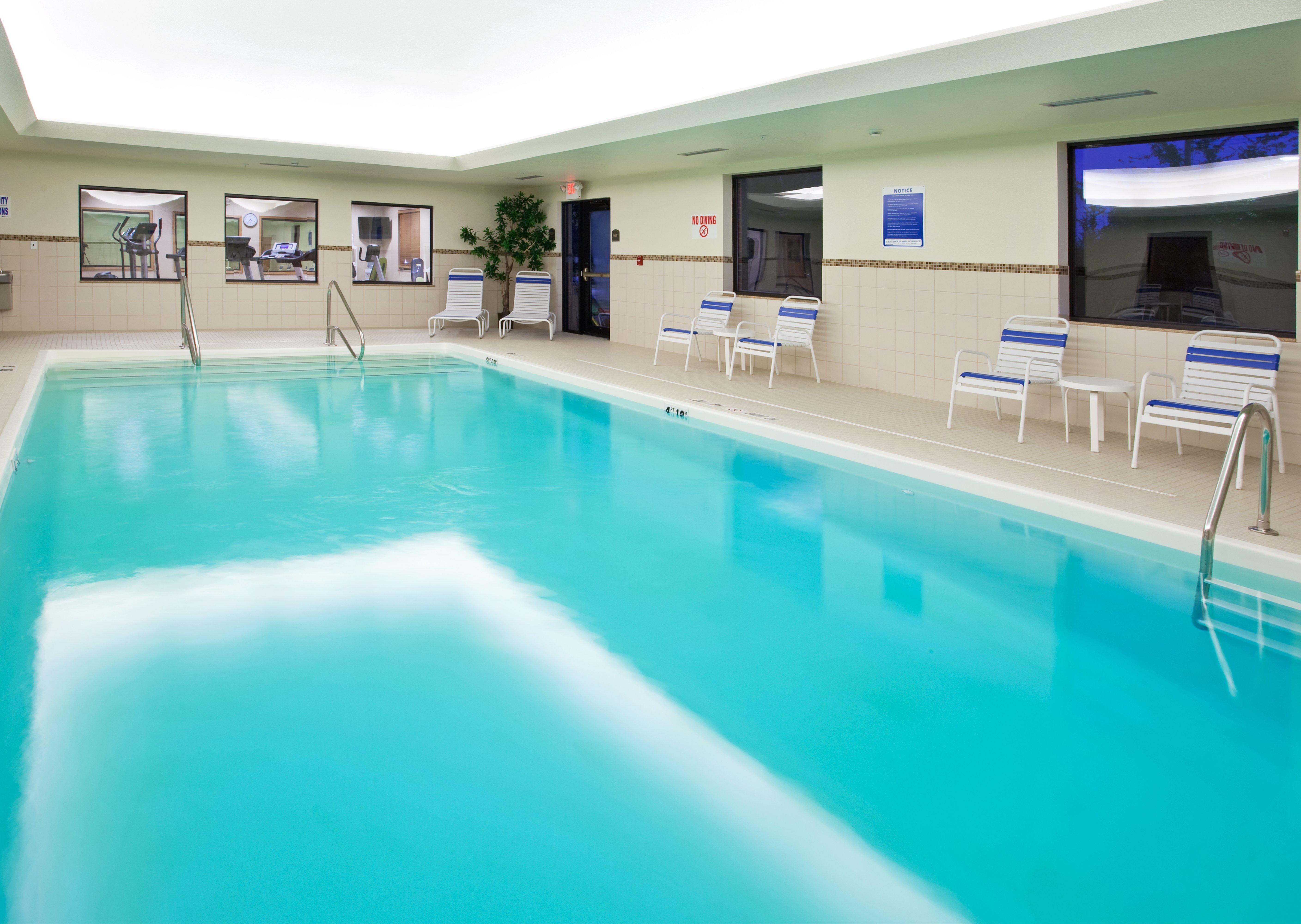 Holiday Inn Express Hotel & Suites Chesterfield - Selfridge Area By Ihg Екстер'єр фото