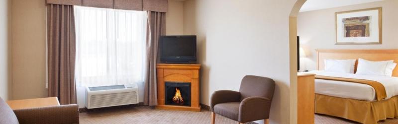 Holiday Inn Express Hotel & Suites Chesterfield - Selfridge Area By Ihg Екстер'єр фото